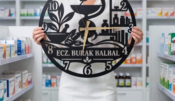 Kişiye Özel Eczane Temalı Duvar Saati