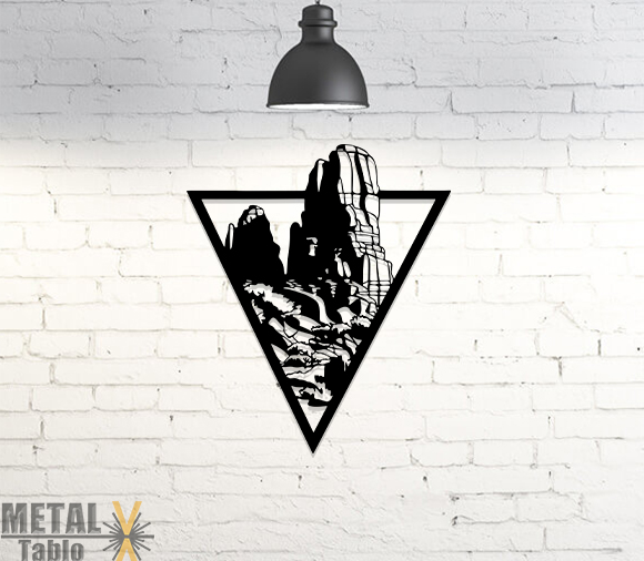 Üçgen içinde Kayalıklar Metal Tablo