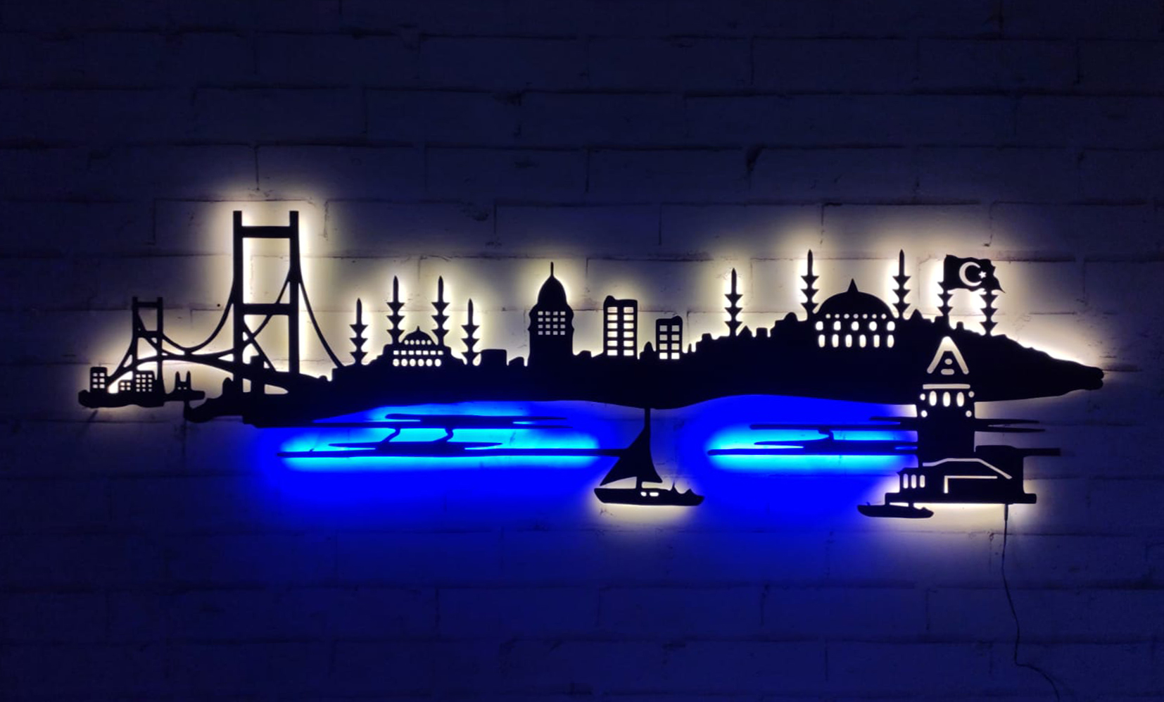 Ledli Lazer Kesim İstanbul Şehir Görseli Metal Tablo